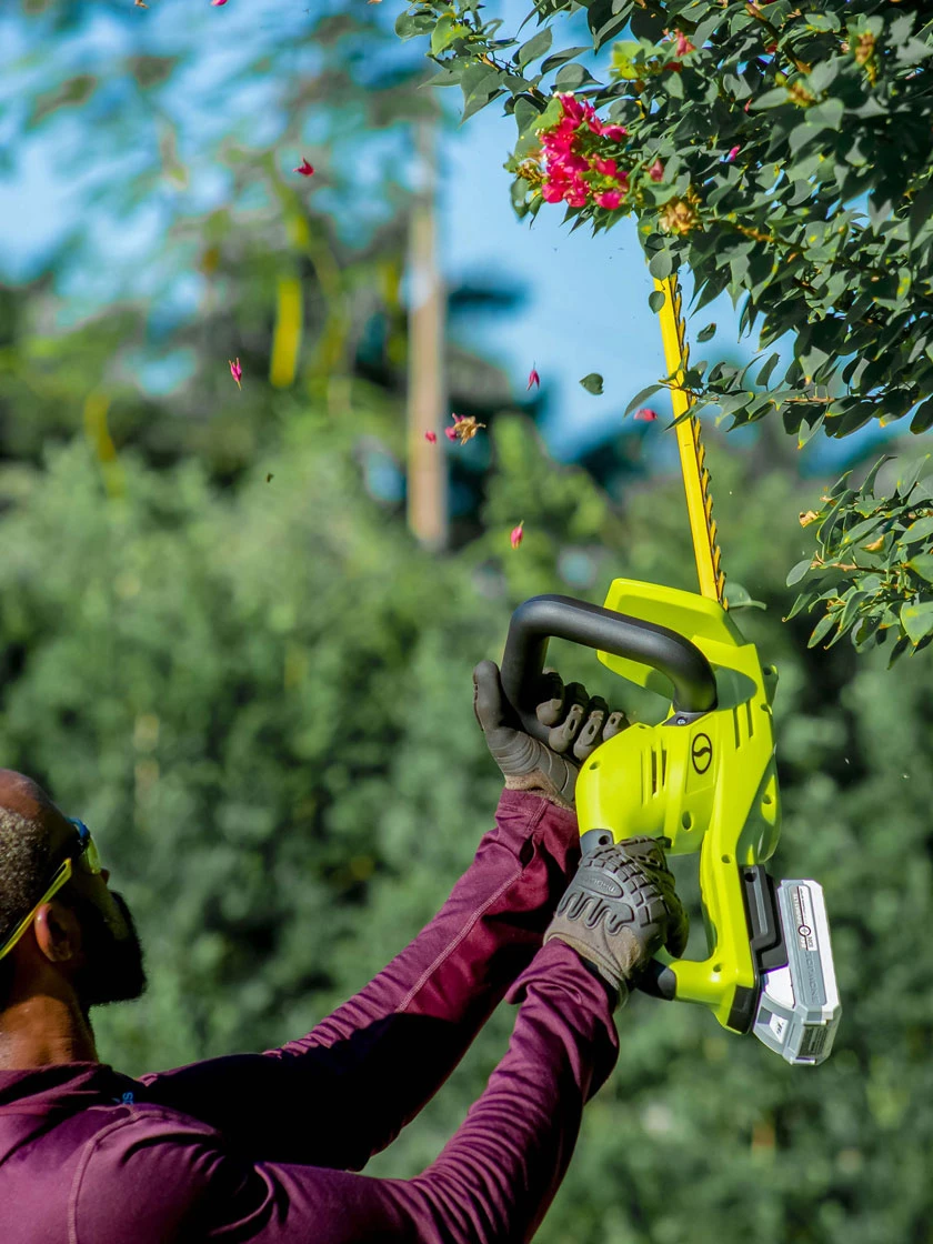 Sun Joe 24V-HT22-LTE 24-Volt ION+ Cordless Hedge Trimmer Kit | 22-Inch | W/ 2.0-Ah Battery And Charger 10 Sun Joe 24V-HT22-LTE 24-Volt ION+ Cordless Hedge Trimmer Kit | 22-Inch | W/ 2.0-Ah Battery And Charger - Image 8