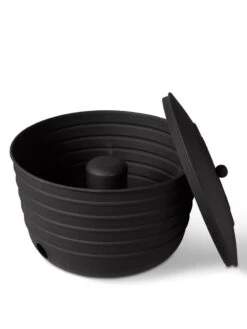 Matte Black Ribbed Hose Pot With Lid -Flowers Plants Shop 8611991 5868 tif