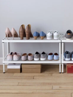 MeshWorks © Stacking Plant Shelves 14 MeshWorks © Stacking Plant Shelves -Flowers Plants Shop 8613018 03v