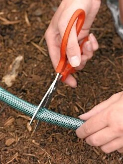 Snip-n-Drip Soaker Hose System -Flowers Plants Shop GS40205 02 tif